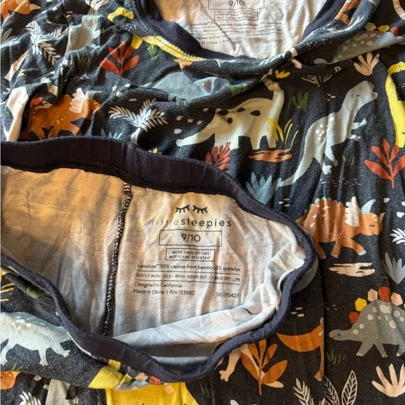 Little Sleepies Dinosaur Pajama Set - size 9/10 - Picture 3 of 3